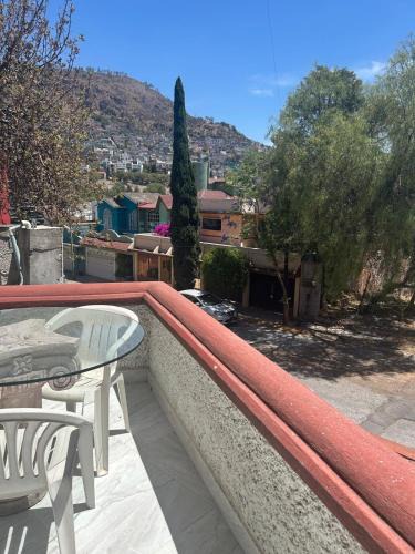 Tlalnepantla de Baz House | House in Golf Club, an oasis near the city