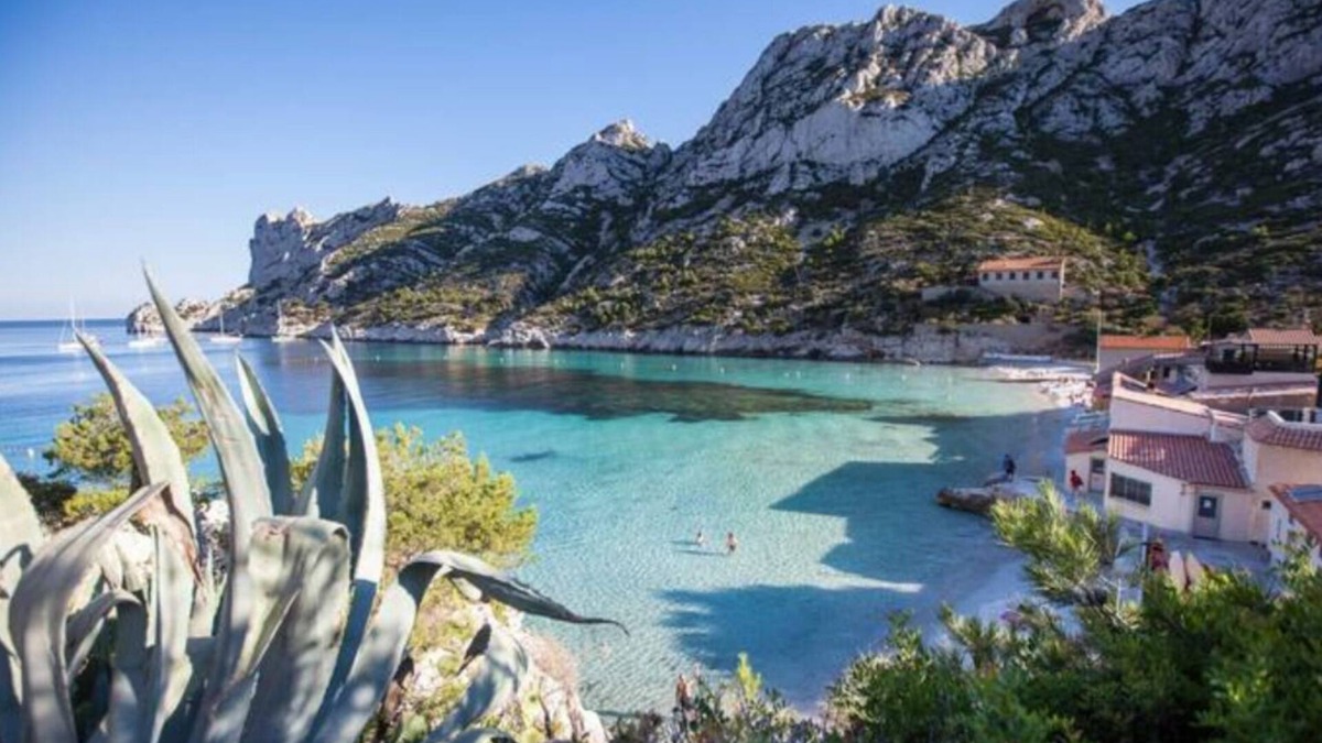 Mazargues House | House in Marseille between beaches, center and creeks