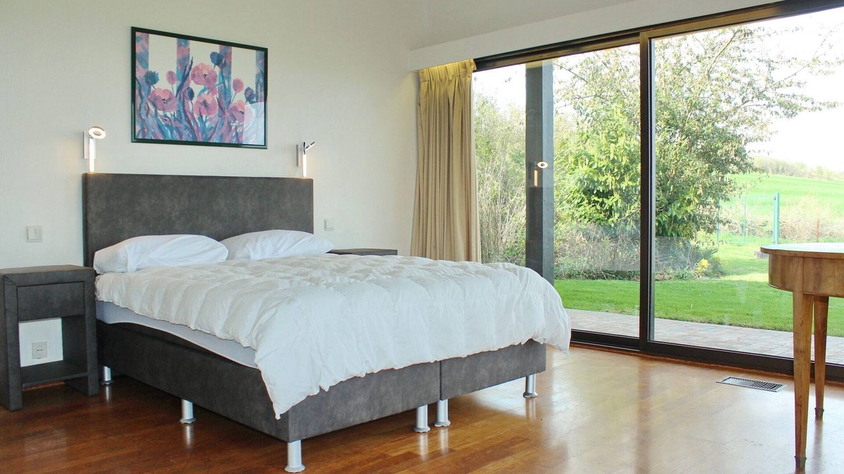 Somme-Leuze House | House in Somme-Leuze near Ardennes Hills