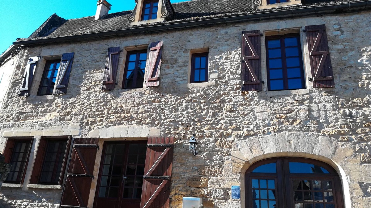 Beynac-et-Cazenac House | House in the Heart of Beynac with views of the Medieval Village and the Dordogne