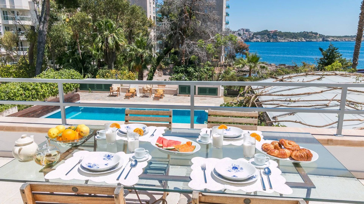 Illetas Villa | House in the illetas beach
