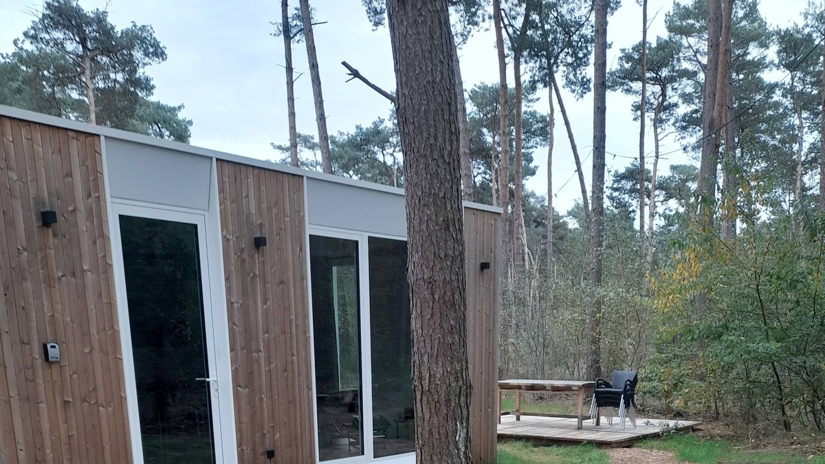 Lille House | House in the middle of the forest with hot tub