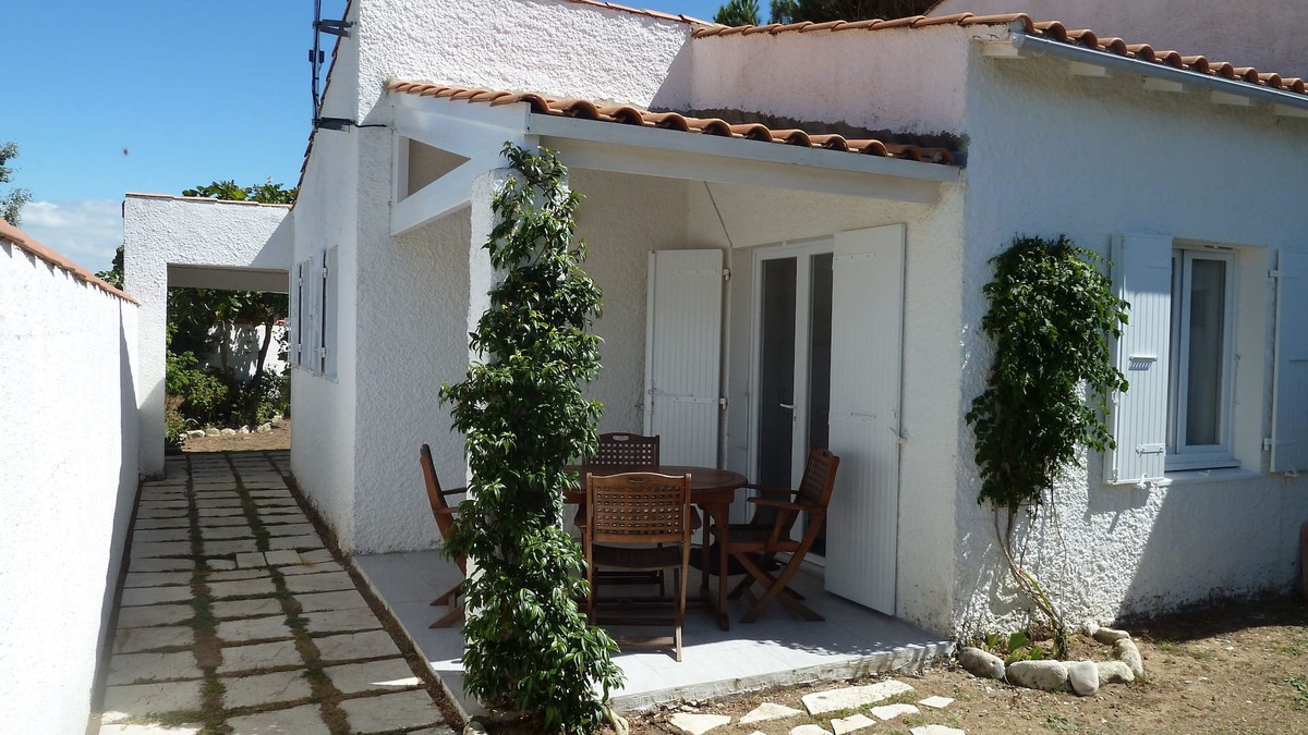 Sainte-Marie-de-Re House | House: La Noue (Sainte Marie de Ré)