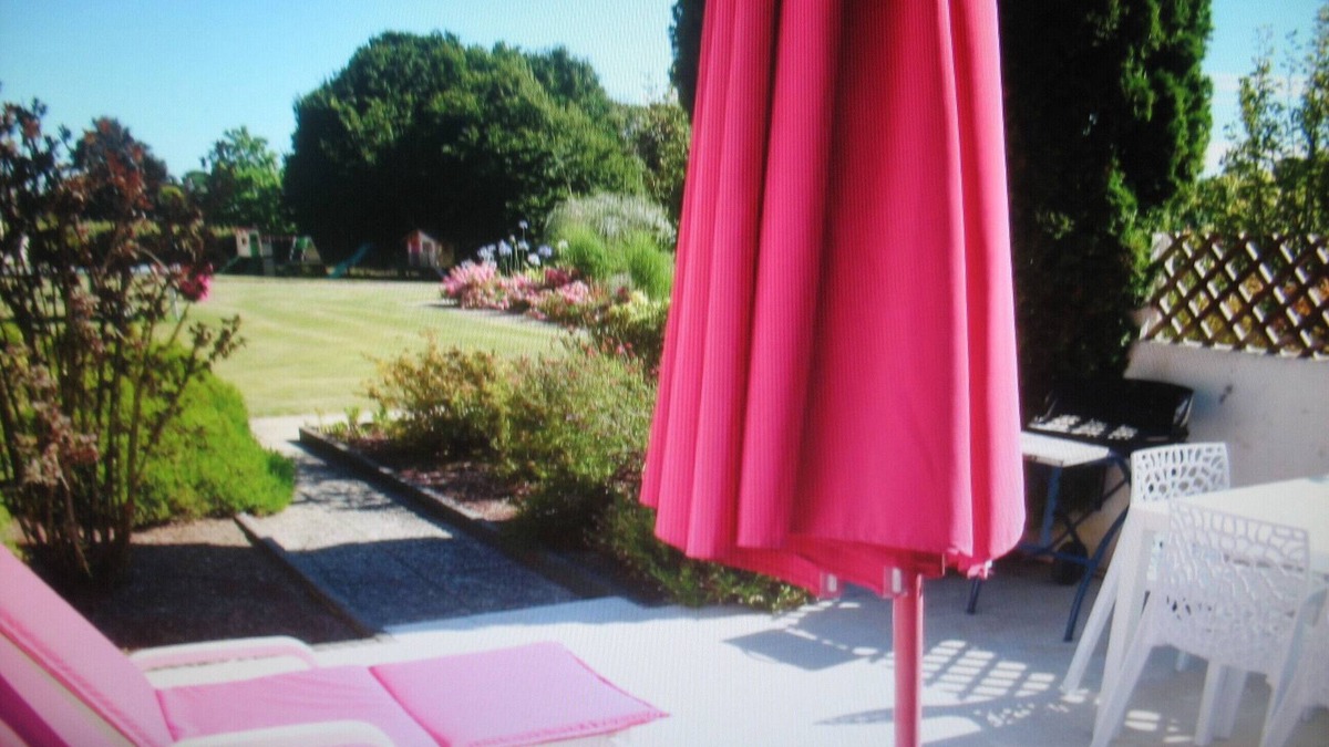 Clohars-Carnoet House | House N° 2- Tt Cft, 3*.WiFi Free. Private terrace, Swimming pool 28°, Tennis court