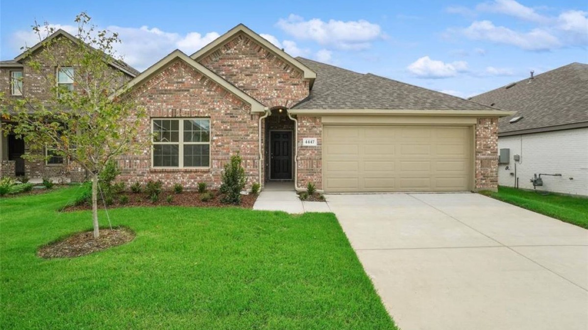 Forney House | House near Forney - Mnth2Mnth