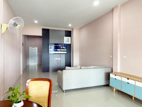 Khlong Hae Apartment | House Near Hatyai City, 5-7pax, Free2Parking&Wi-Fi