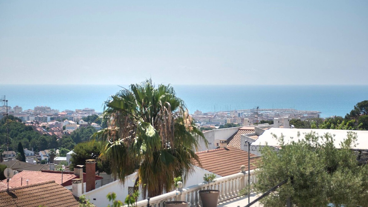 Segur de Calafell House | House near the beach with amazing sea viewsnFROM SATURDAY TO SATURDAY