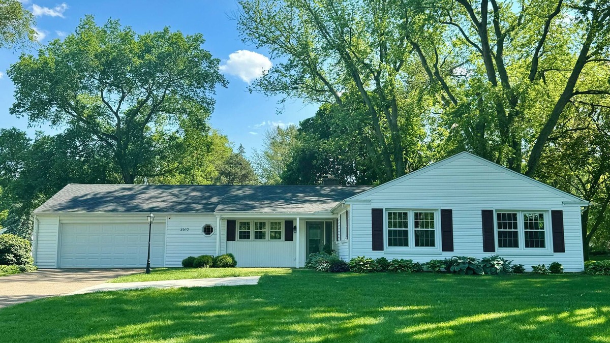 Sandusky House | House Next Door - Minutes to Cedar Point & Islands