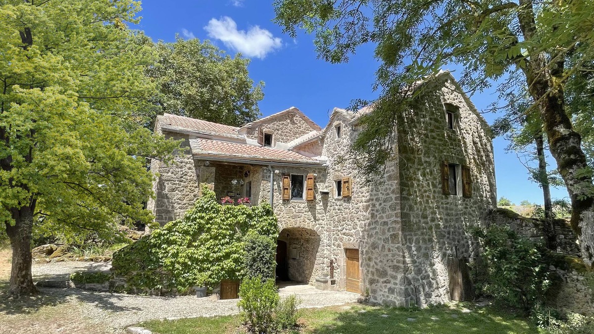 Cornus Cottage | House of character * in the heart of Larzac Templar country