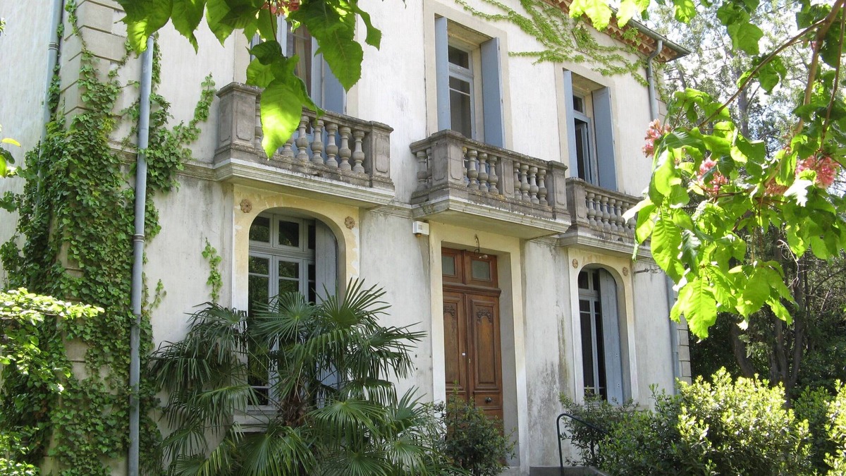 Capestang House | House of CHARACTER with SWIMMING POOL in an AUTHENTIC VILLAGE, NEAR the SEA
