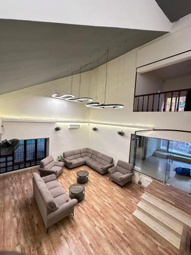 Khattalwada House | House of Fracspace