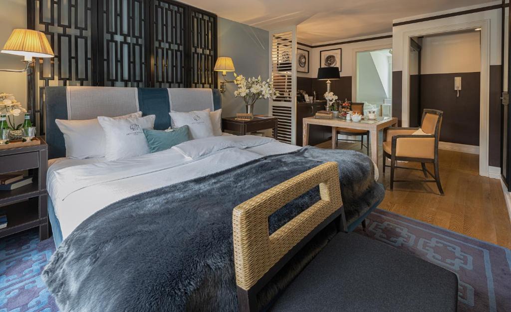Neuenheim Apartment | House of Hütter- Heidelberg Suites Guesthouse