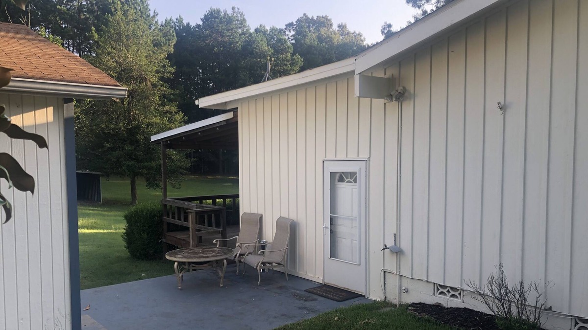 Mid America House | House of Jazz on Lake Hamilton