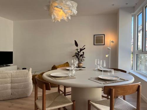 Brederode Apartment | House of Legend