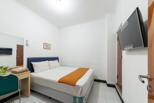 Bogor Selatan Hotel | House Of M Bogor Mitra RedDoorz