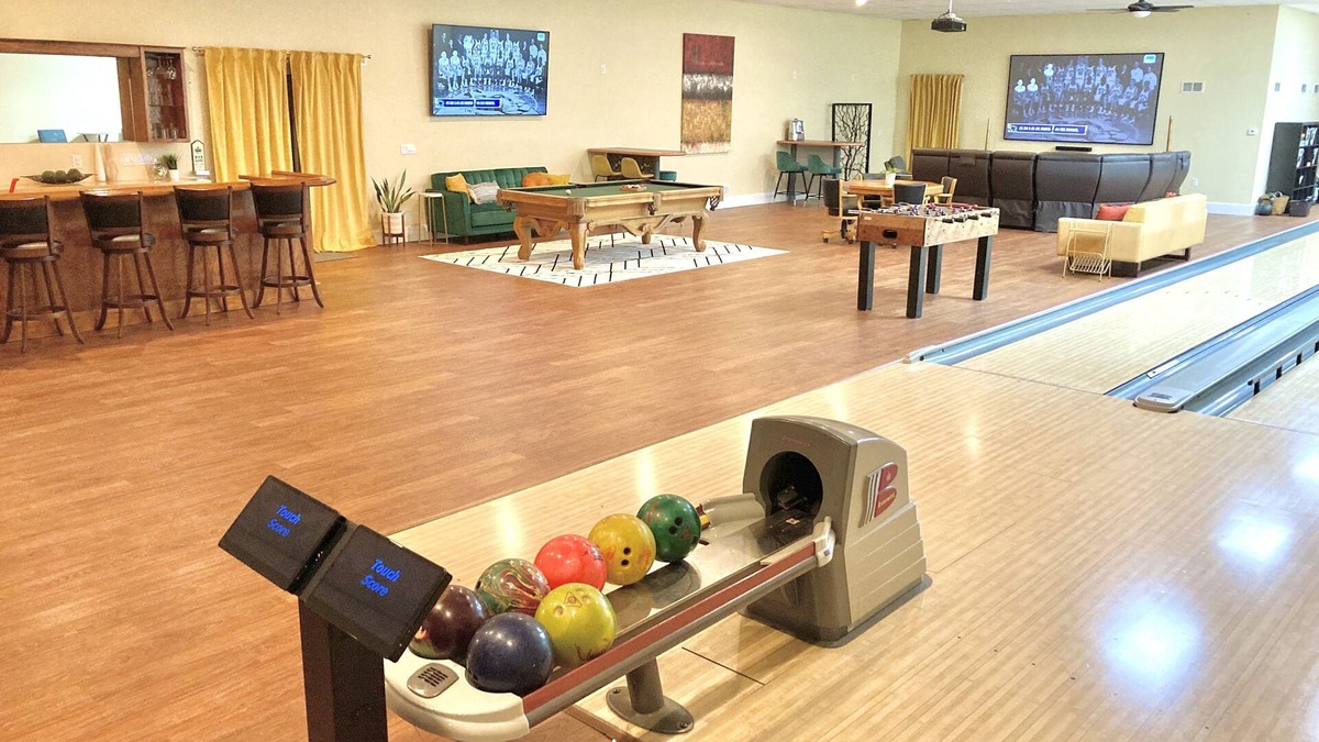 Fort Wayne House | "House Of Pins" 4200 SqFt of Sensory friendly fun w/2 Full Lane BOWLING ALLEY!