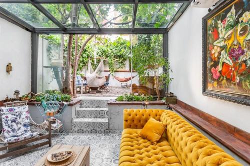 Taksim House | House of Soul & Triplex with a Winter Garden