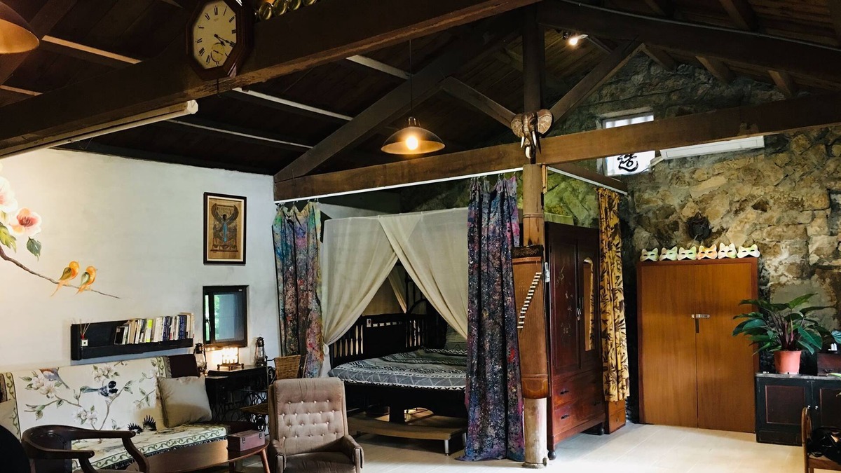 Ruifang House | House of Stone (Mountain Holiday House)