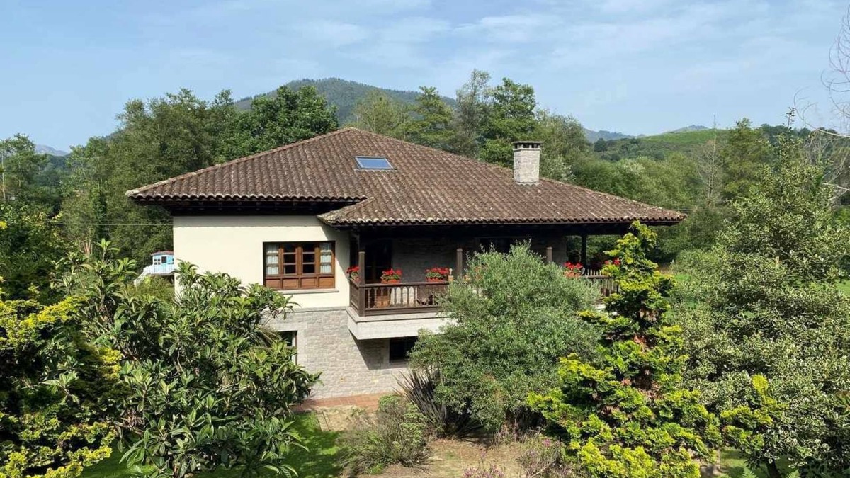Arriondas House | House of the Carpenters