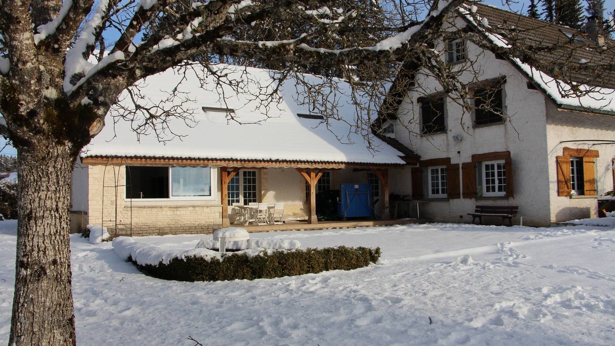 Echallon House | House of the cornua 5min from Lake Genin