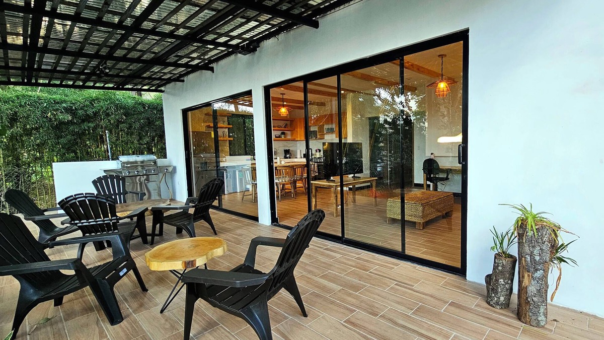 San Juan La Laguna House | House of the Baobas! "Your home in the nature of Atitlán".