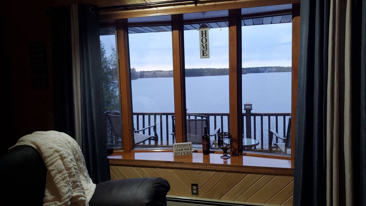 Park Falls House | House on 1900 Acre chain of lakes snowmobile and ATV trails in Northern Wi.