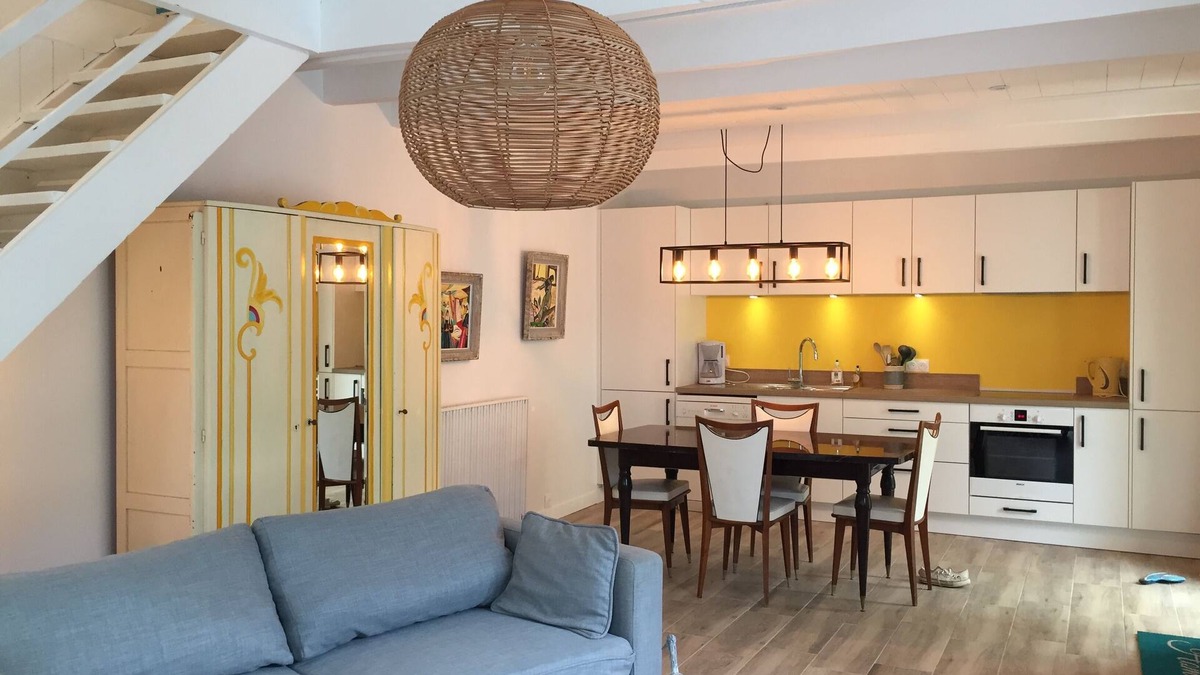 Kerherou House | house on garden, decorated by a painter, Pont Aven with 9kmwallo