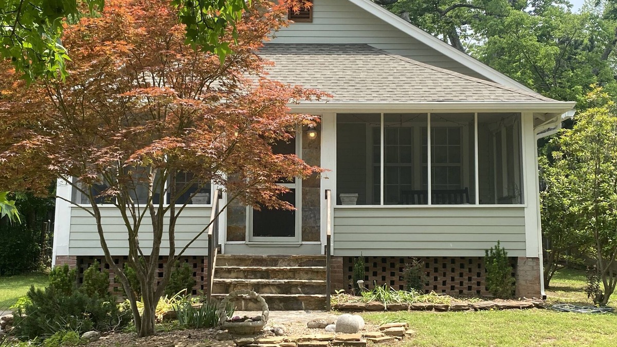 Norman House | House On Pickard, desirable Campus neighborhood, close to OU and downtown.