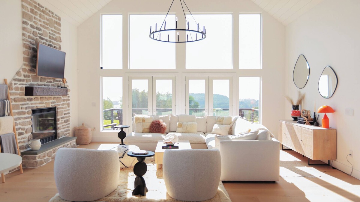 Town of Delaware House | House on the Hill: Modern Retreat with Sauna, Hot Tub + Fire Pit