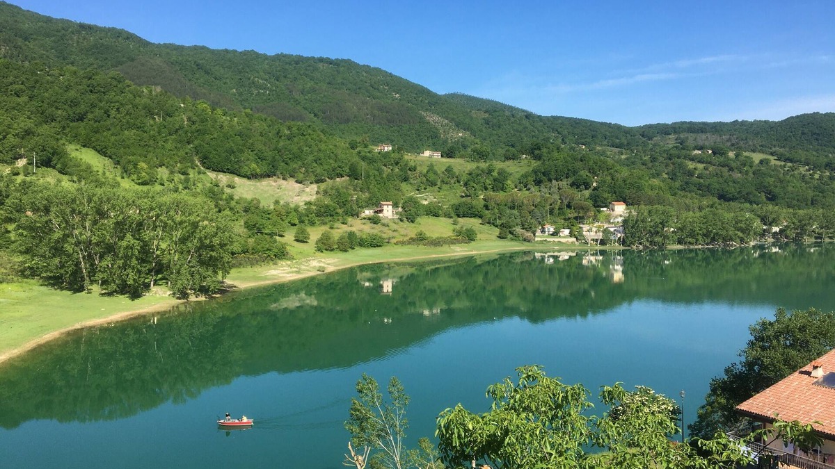 Colle di Tora Apartment | House on the lake Grandma Gio '