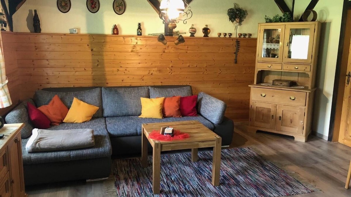 Hauzenberg Apartment | House on the mountain meadow with wood-burning stove