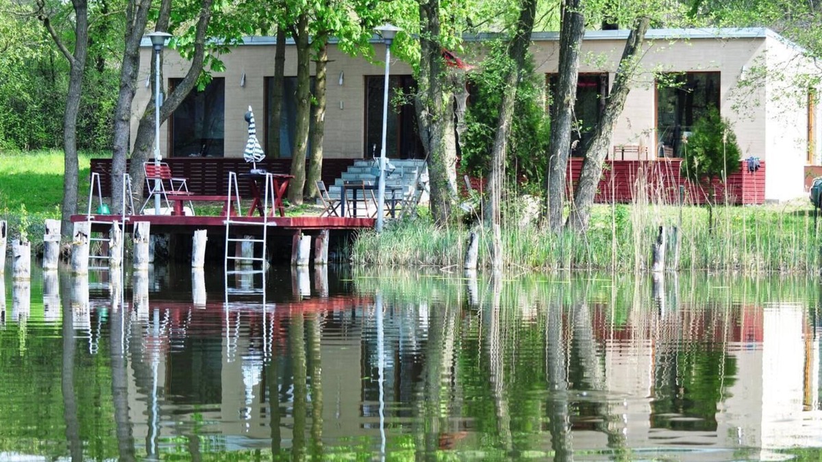Znin House | House on the shore of Tähteäjärvi