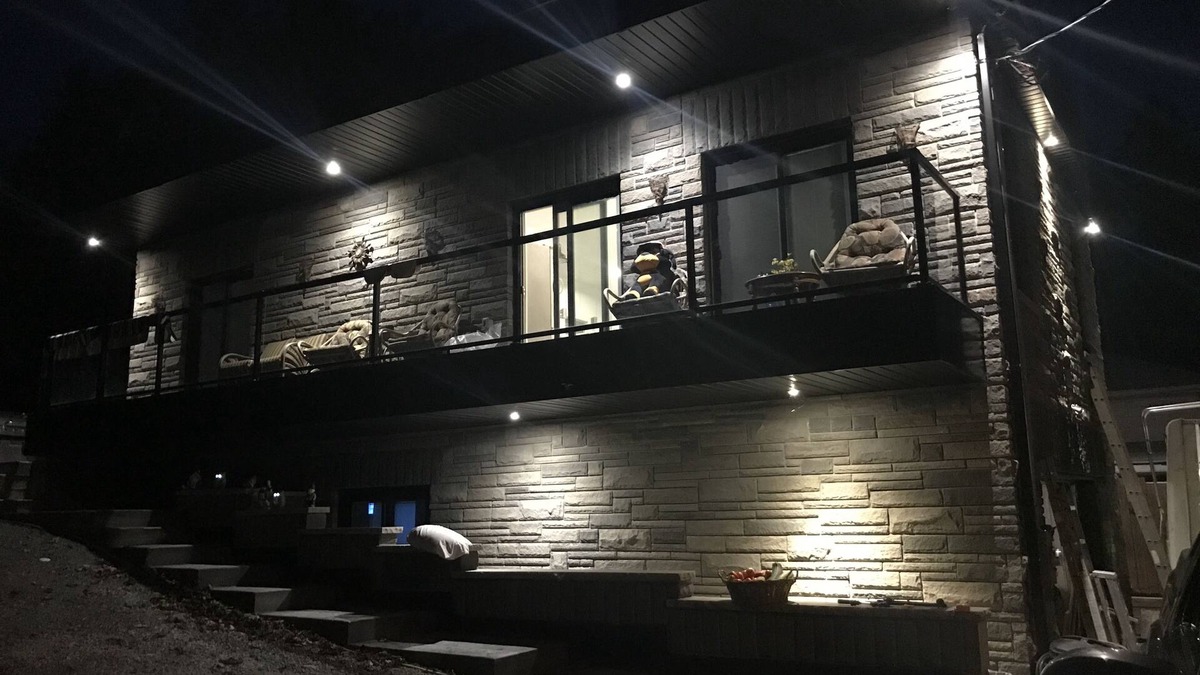 Dunsford Cottage | House on Trent waterways Sturgeon lake water access