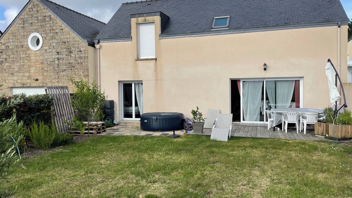 Theix-Noyalo House | House renting Theix