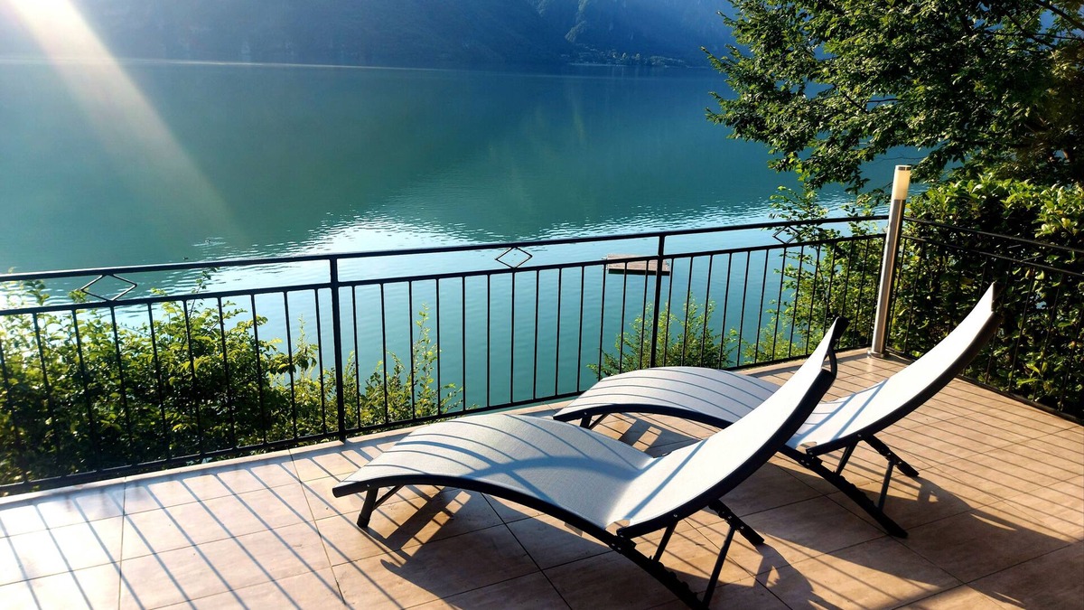 Anfo House | House right on Lake Idro with direct access to the lake