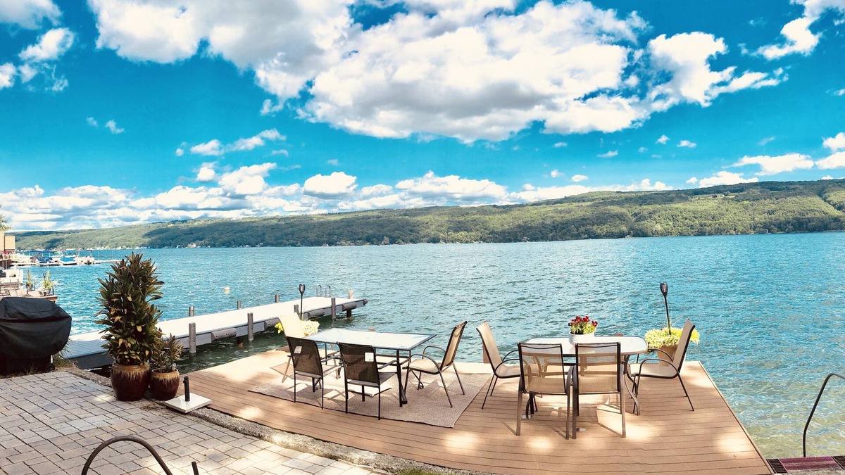 Hammondsport House | HOUSE RIGHT ON THE WATER- NO EXTRA CLEANING FEES