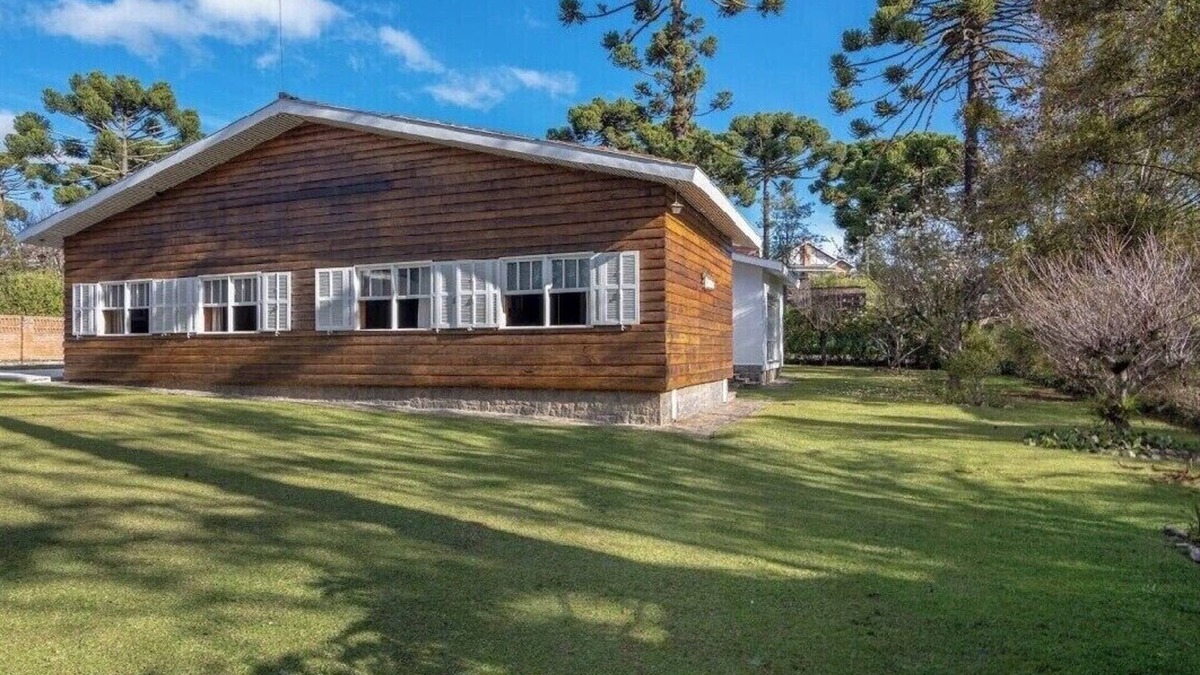 Campos do Jordao House | House sold!