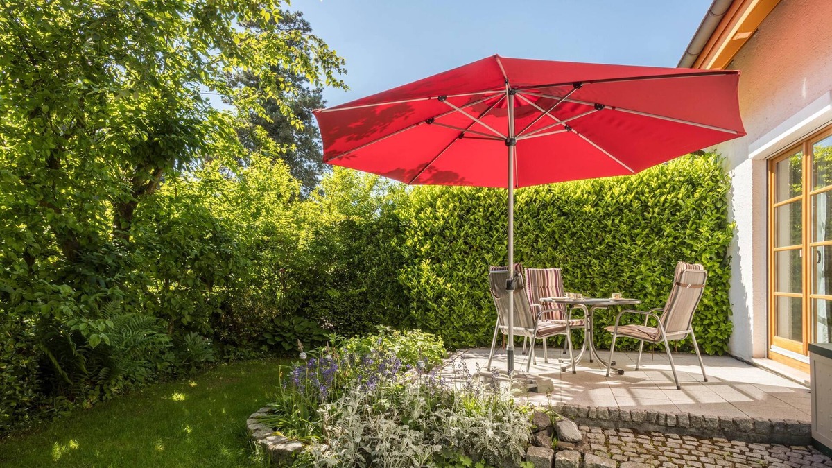 Bermatingen Apartment | House "Sonnenschein Sonnenterrasse" with Garden, Terrace and Wi-Fi