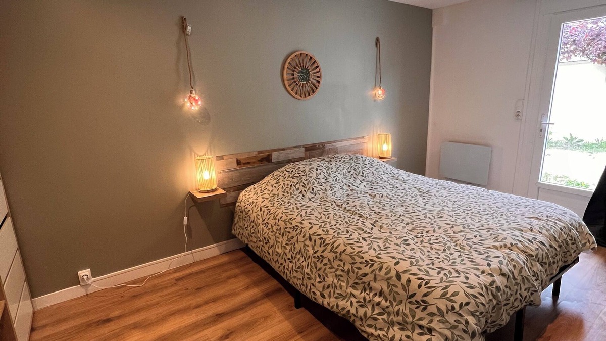 Saint-Julien-les-Villas House | House T3 air-conditioned free parking quiet area close to factory outlets