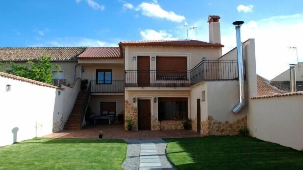 Nieva Cottage | House Tradition Rural for 16-20 people