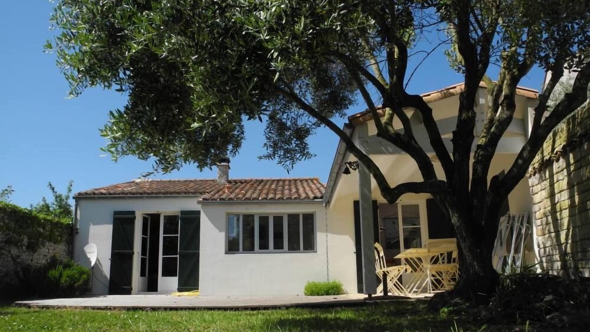 Sainte-Marie-de-Re House | House/Villa - Sainte-Marie-de-RéHouse with garden