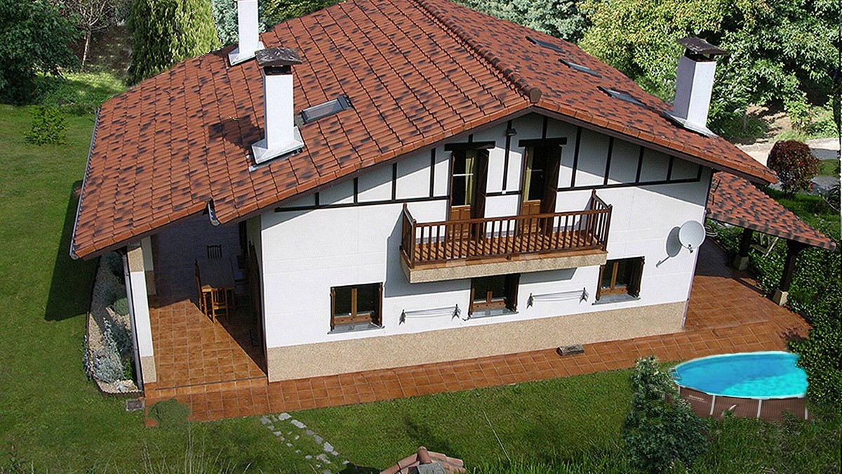 Lasarte-Oria Cottage | House/Villa - Lasarte-Oria TO EIGHT MINUTES OF SAN SEBASTIANCasa con jardín