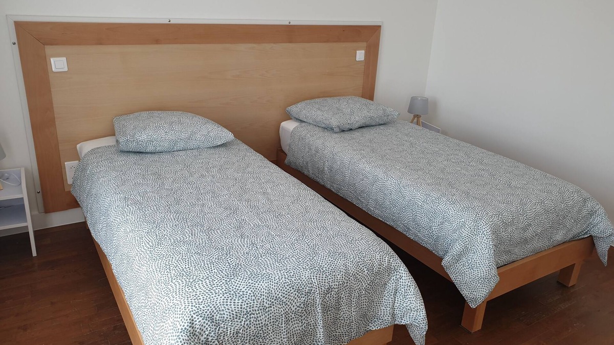Argenteuil House | House Villa: Les Coteaux 4