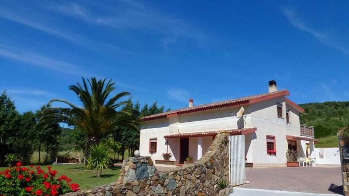Teulada Villa | House villa with garden for 2-5 people