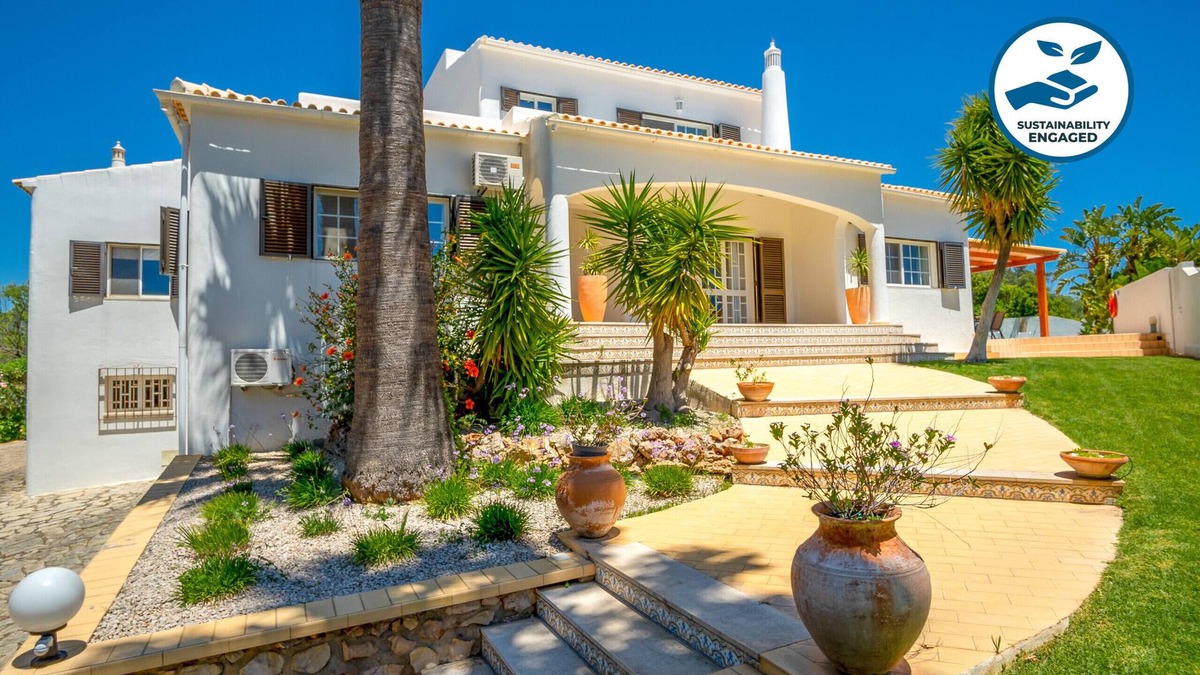 Almancil Villa | House w/heatable pool & BBQ