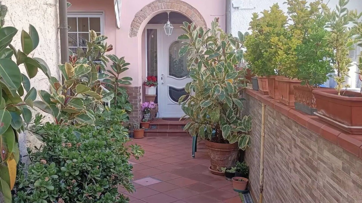 Torre del Lago Puccini Apartment | House With Bikes Included By Belcantovillas