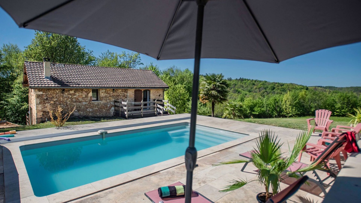 Saint-Cernin-de-lHerm House | House with private pool in the countryside