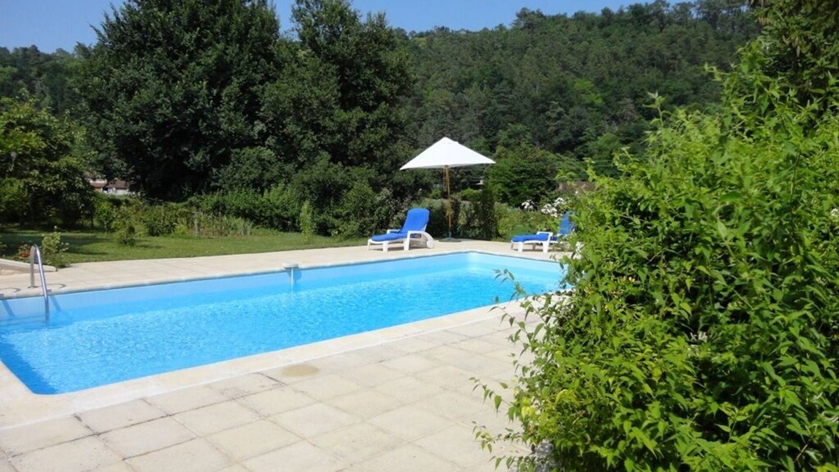 Saint-Cernin-de-lHerm House | House with private pool near the major sites of Périgord