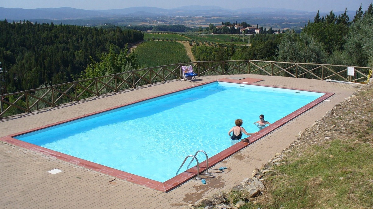 Castellina in Chianti House | House with swimming pool. Medieval village in the heart of Chianti Classico