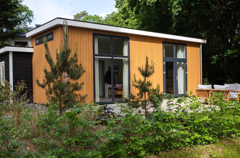 Municipality of Rhenen Ski Chalet | House with dishwasher, in nature reserve
